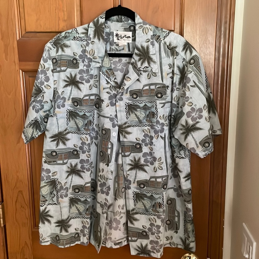 Vintage Hawaiian shirt